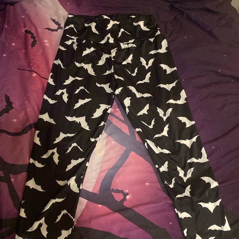Super comfy and cute Bat 🦇 tights !